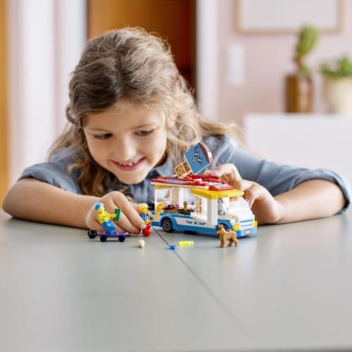Конструктор Lego City 60253 Грузовик мороженщика фото 3